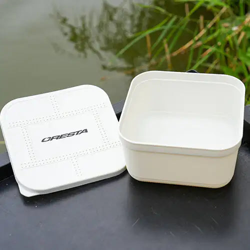 Cresta Bait Tub 1600 ml Holed Lid White – Köderbox mit Belüftungsdeckel KM-Shop Allround, Boxen, Cresta, diverses, Km-Tackle, kmtackle, zubehör 