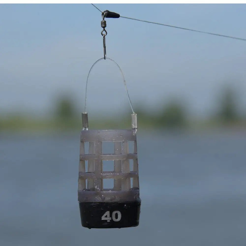 PLASTIC RINGFEEDER MEDIUM KM-Shop Cresta, Feederfishing, futterkorb 